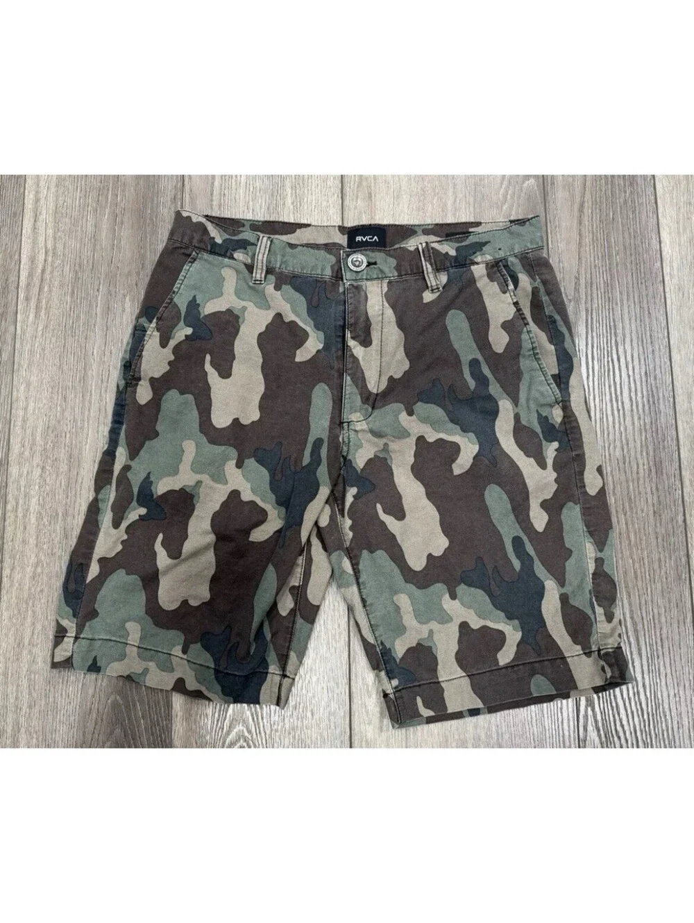 RVCA Camouflage Chino Shorts Men’s 30 Camo American Casual Skater